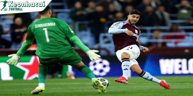 Man City chốt thỏa thuận với Rayan Cherki