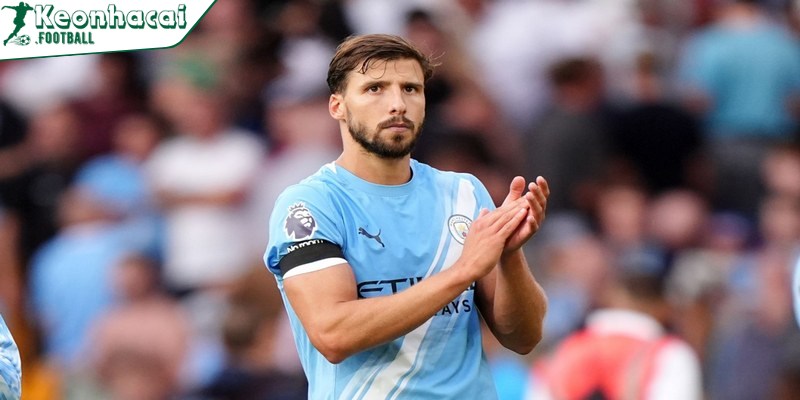 Manchester City đã chính thức xác nhận ký hợp đồng với Dias