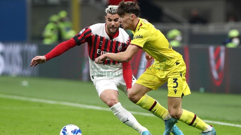 Soi kèo AC Milan vs Bologna - 1h45 ngày 15/9