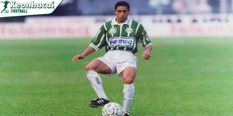 Roberto Carlos là biểu tượng di sản cho thế hệ hậu vệ sau này