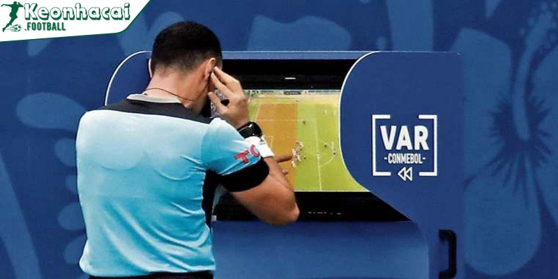 Check VAR là từ khóa được gen Z sử dụng thường xuyên