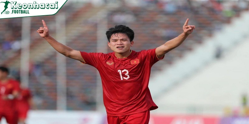 Hồ Văn Cường cầu thủ nổi bật với những khả năng vượt trội