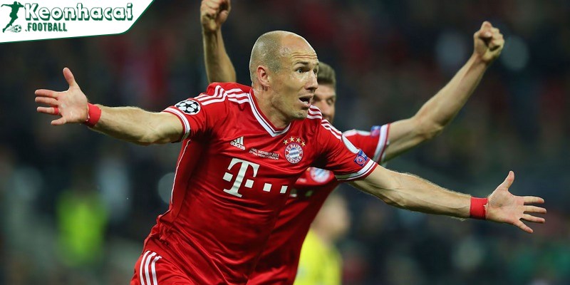 Arjen Robben nổi tiếng là chân kiến tạo bàn thắng tuyệt vời