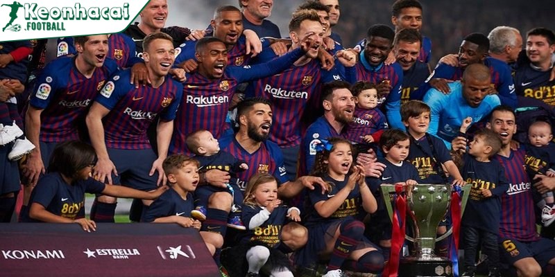 Barca có bao nhiêu cúp c1 vào 2005-2006?