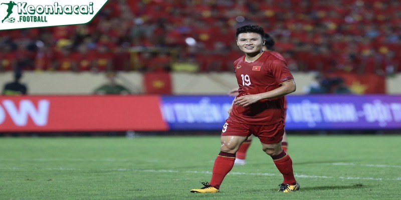 Lương cầu thủ Quang Hải bao nhiêu tiền một tháng có thực sự cao