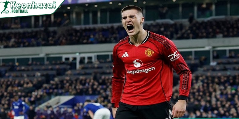 Cơ hội bứt phá và trở thành trụ cột hàng công của Manchester United 