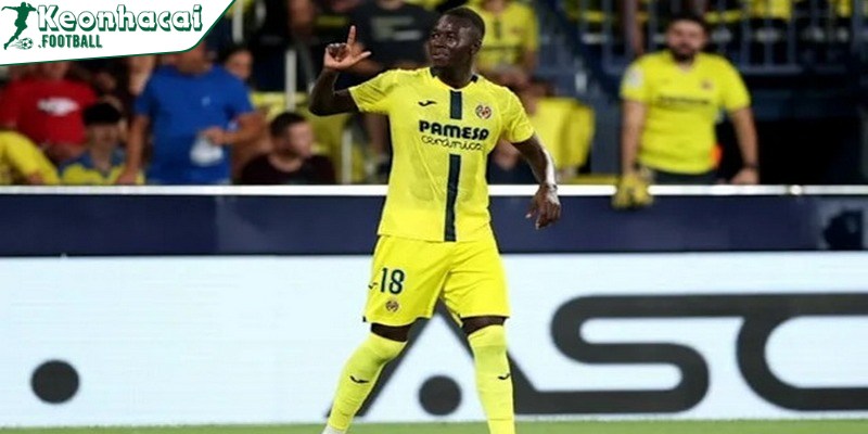 Pape Gueye có tên đầy đủ là Pape Alassane Gueye