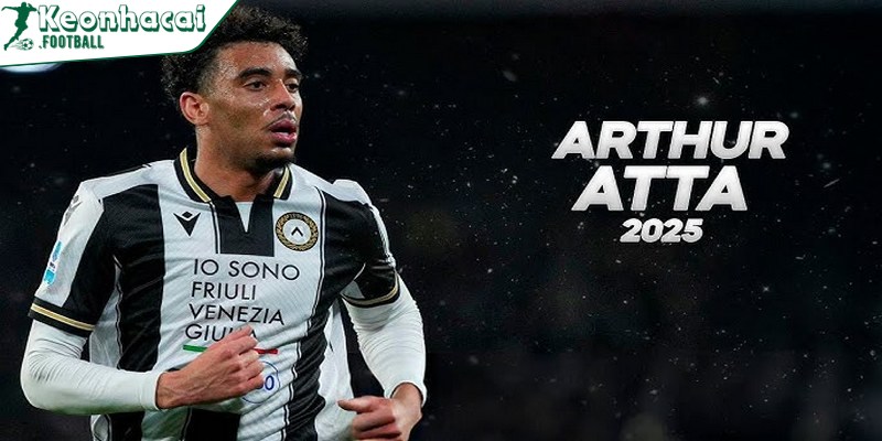 Arthur Atta là cầu thủ bóng đá chuyên nghiệp người Pháp