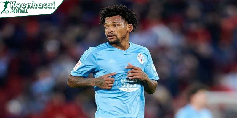 Jailson có tên đầy đủ là Jailson Marques Siqueira
