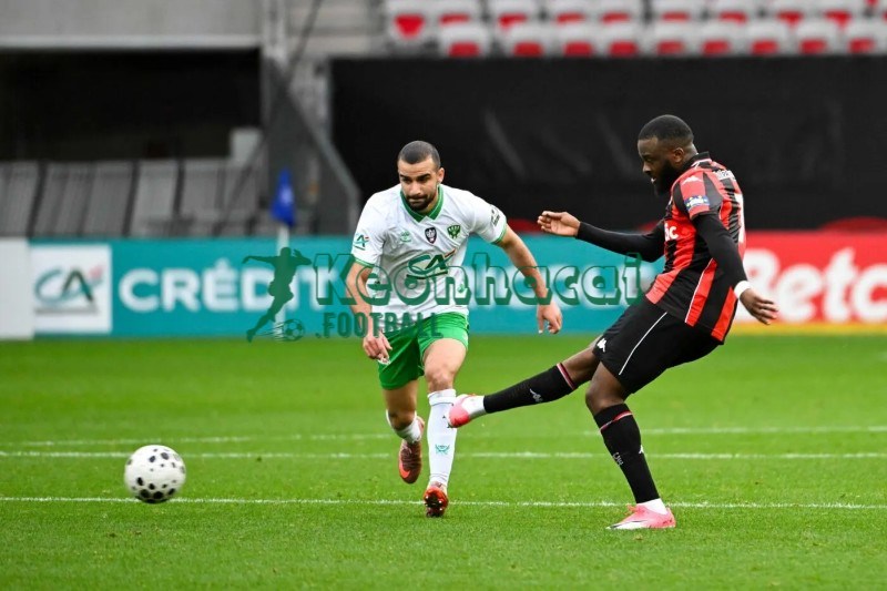 Soi kèo St Etienne vs Nice - 1h45 ngày 27/5 